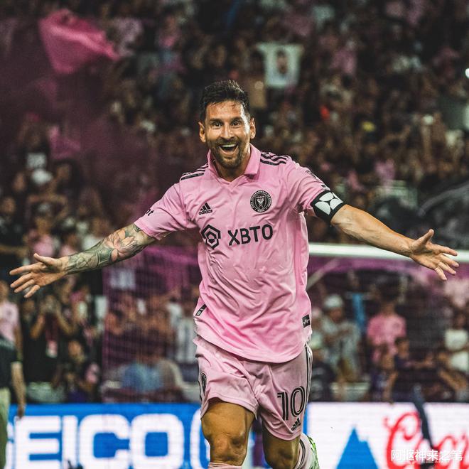 踢法甲不仅 踢法甲不仅