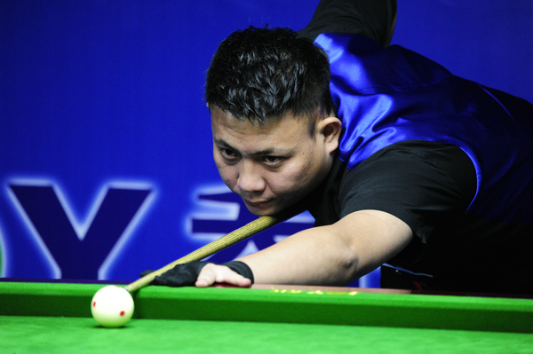 陷入被动状 陷入被动状